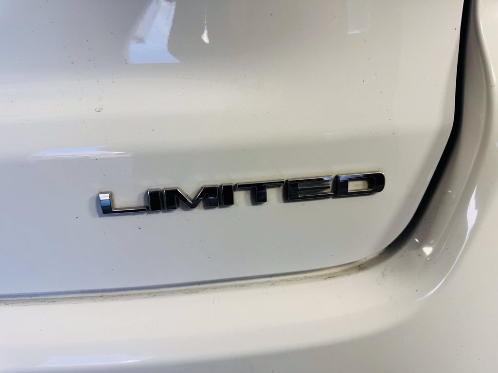Used 2022 Jeep Compass Limited AWD/4WD image 26
