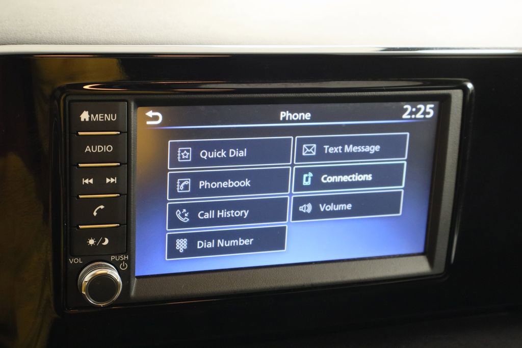 Used 2025 Nissan Kicks S image 29