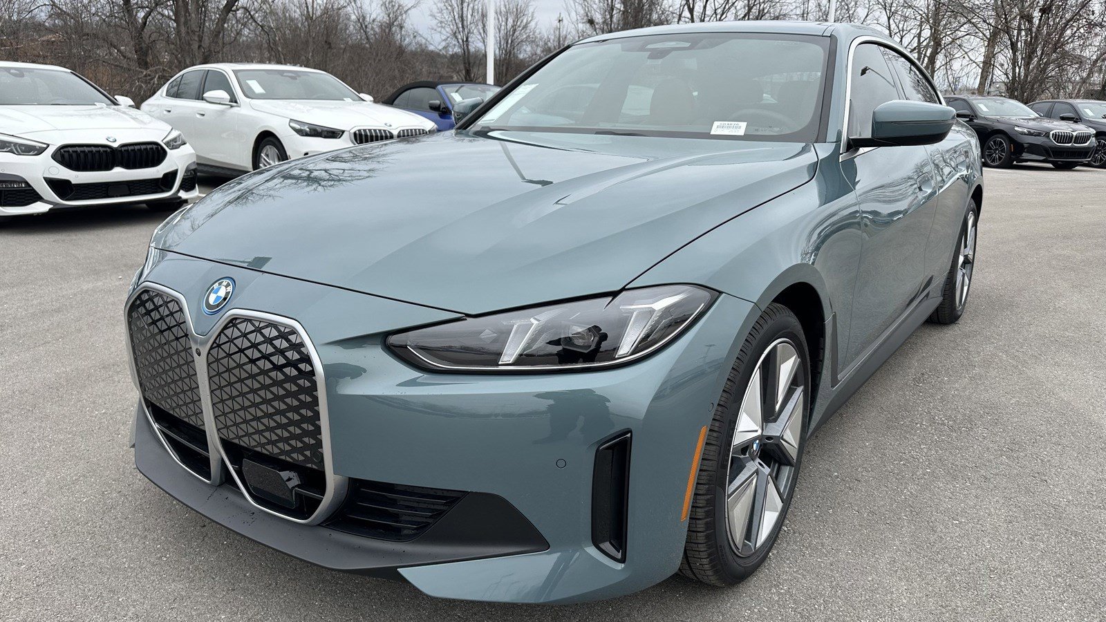 Certified 2025 BMW i4 xDrive40i w/ Premium Package AWD/4WD image 5