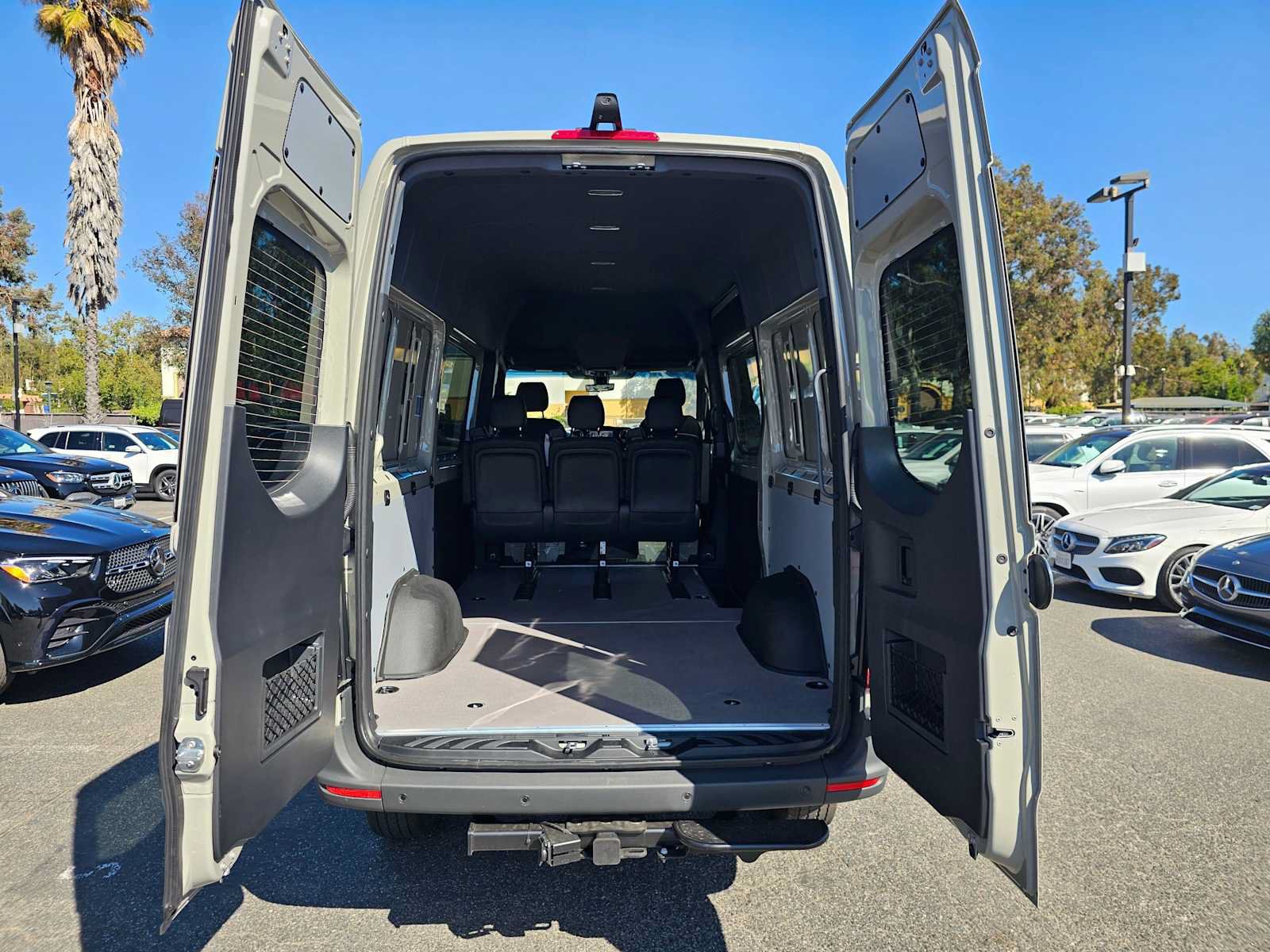 New 2026 Mercedes-Benz Sprinter 2500 image 18