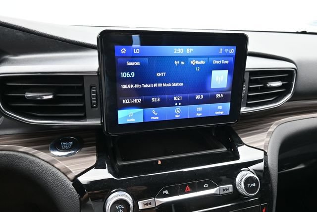 Used 2022 Ford Explorer Limited w/ Equipment Group 301A AWD/4WD image 42