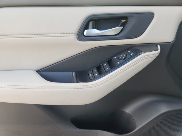 New 2026 Nissan Rogue SV w/ SV Premium Package image 16