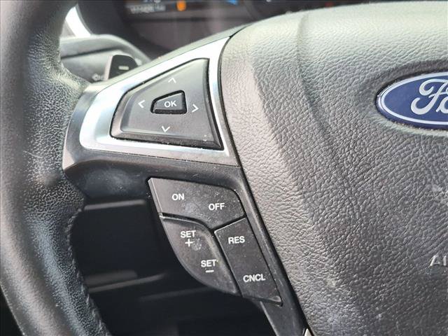 Used 2018 Ford Edge Titanium AWD/4WD image 17