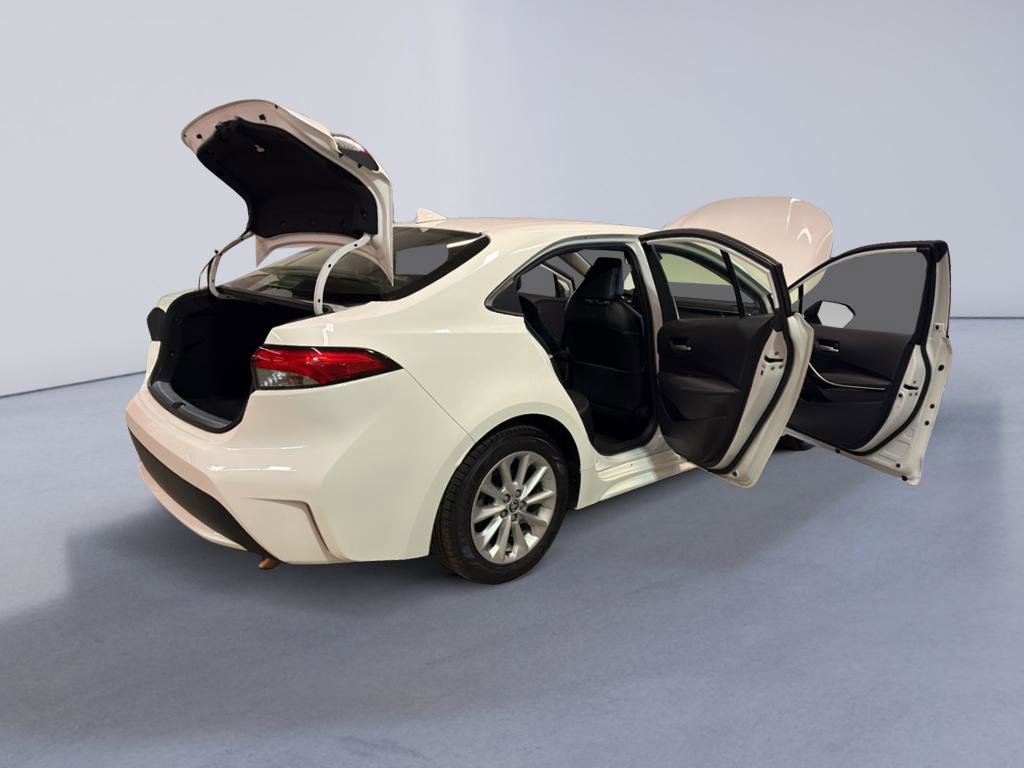Used 2022 Toyota Corolla XLE FWD image 13