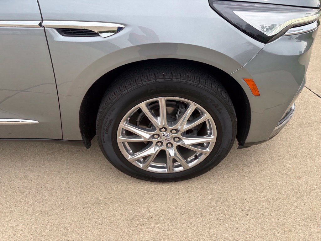Used 2023 Buick Enclave Premium w/ Experience Buick Package FWD image 28