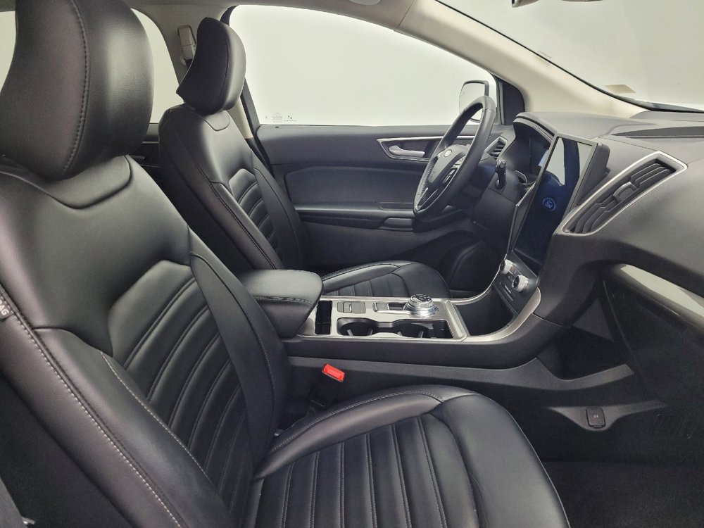Used 2024 Ford Edge SEL image 21
