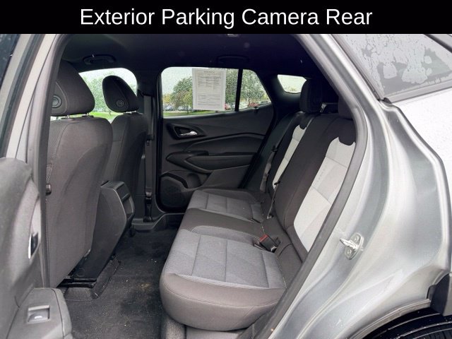 Used 2024 Chevrolet Trax RS FWD image 9