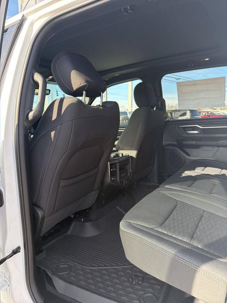 New 2026 RAM 1500 Big Horn AWD/4WD image 27