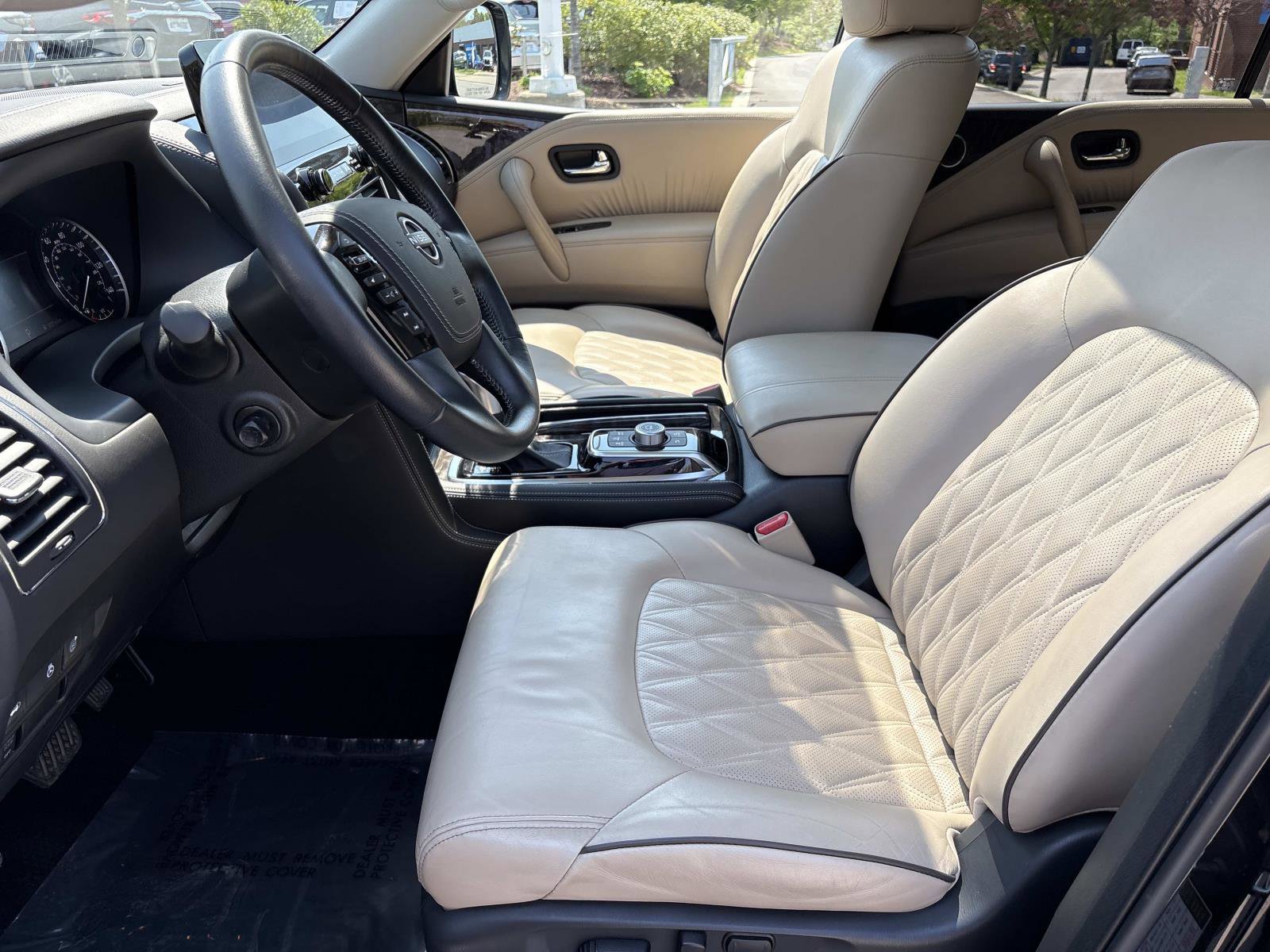 Used 2022 Nissan Armada Platinum w/ Captain's Chairs Package image 15