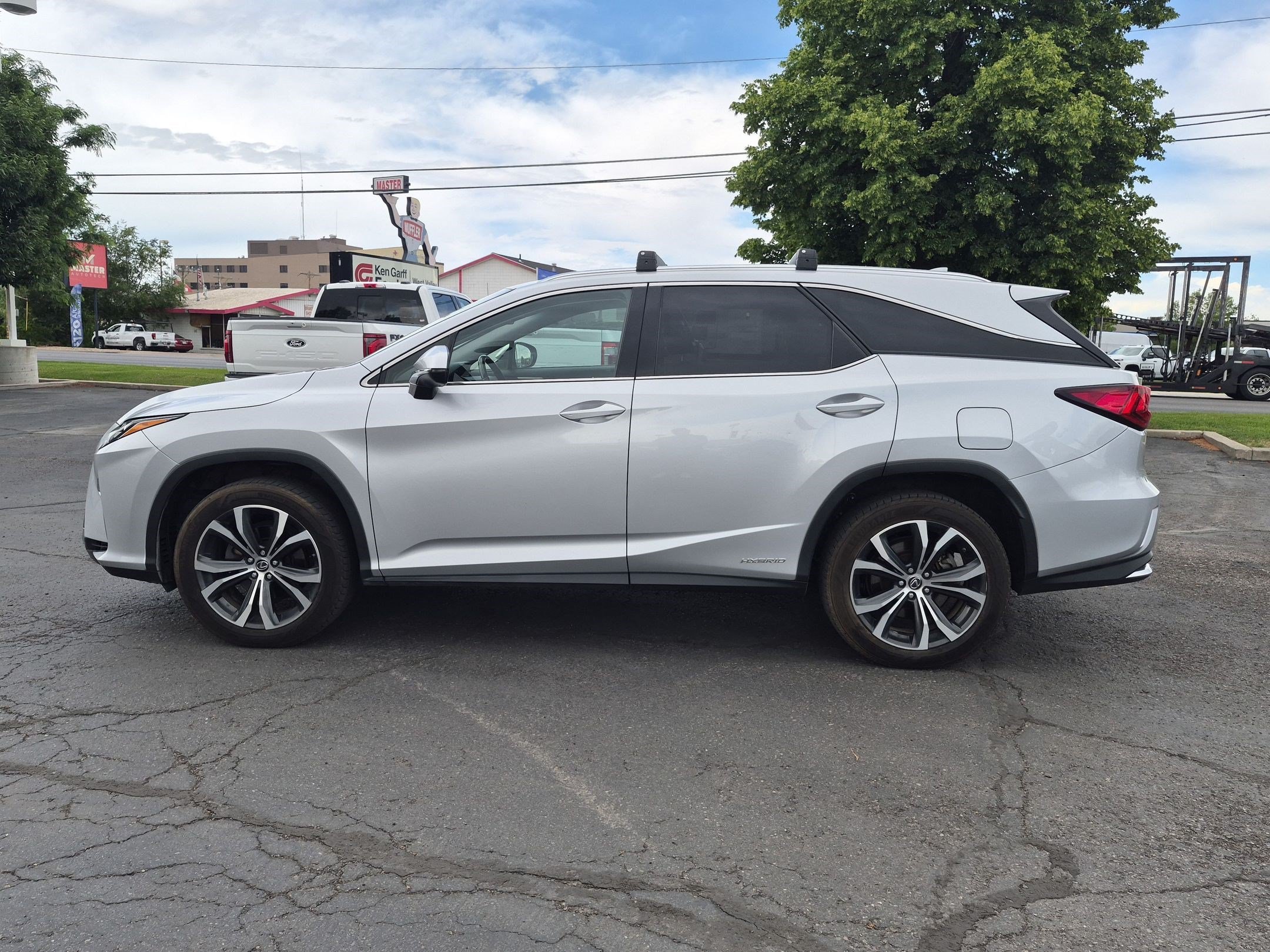 Used 2019 Lexus RX 450hL Premium w/ Premium Package AWD/4WD image 9