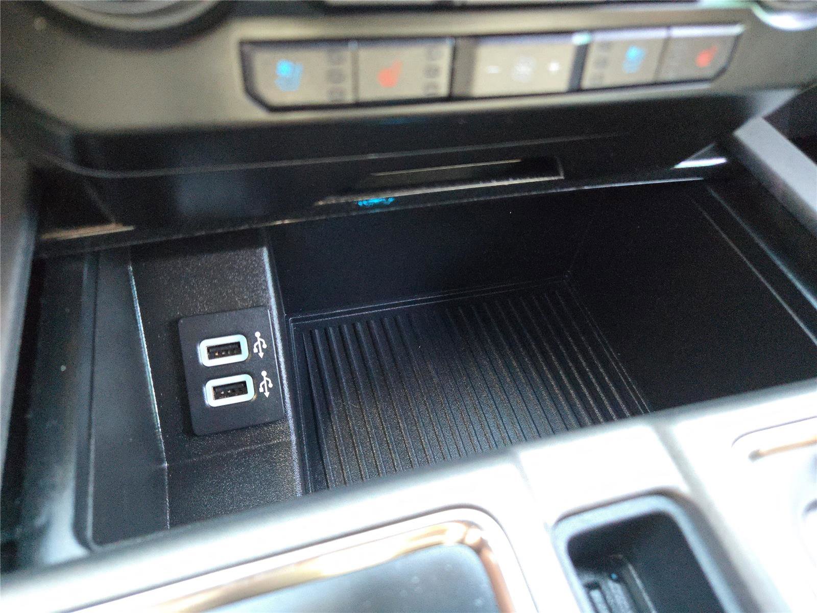 Used 2018 Ford F150 Raptor w/ Equipment Group 802A Luxury image 35