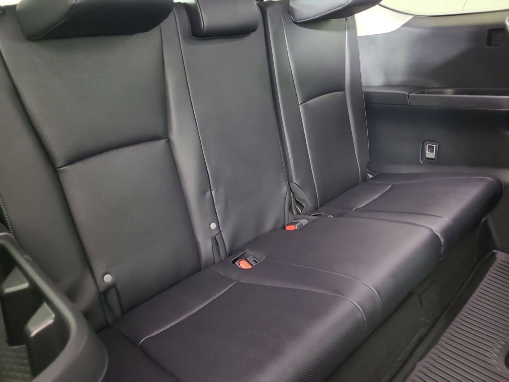 Used 2025 Toyota Grand Highlander AWD image 25