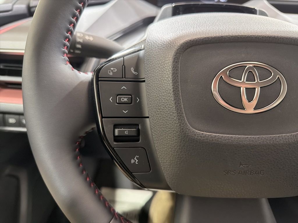 Used 2026 Toyota Prius Plug-In Hybrid image 24