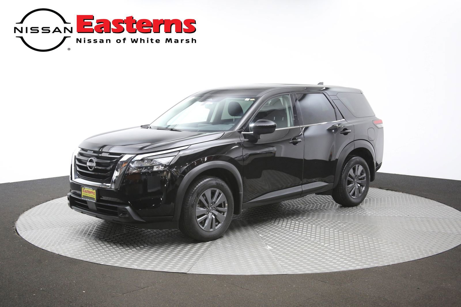 Used 2024 Nissan Pathfinder S AWD/4WD image 55