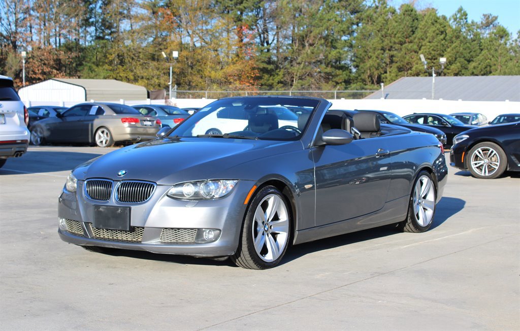 Used 2008 BMW 335i Convertible image 4