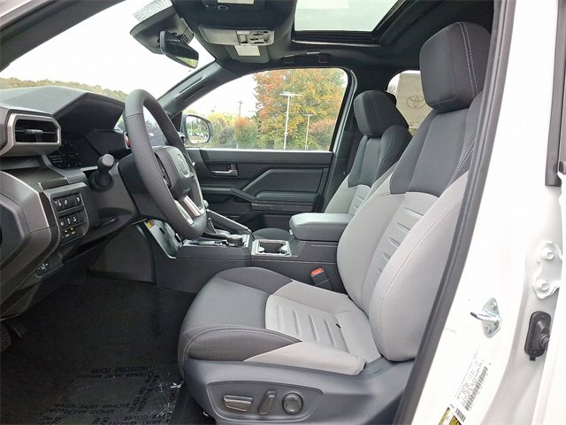 New 2025 Toyota Tacoma TRD Off-Road image 12