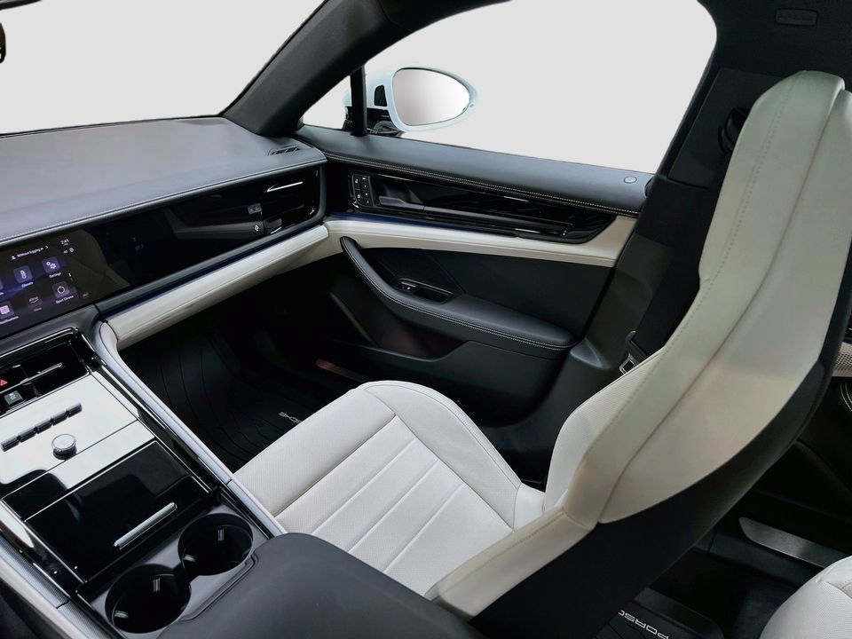 New 2026 Porsche Panamera 4 AWD/4WD image 26
