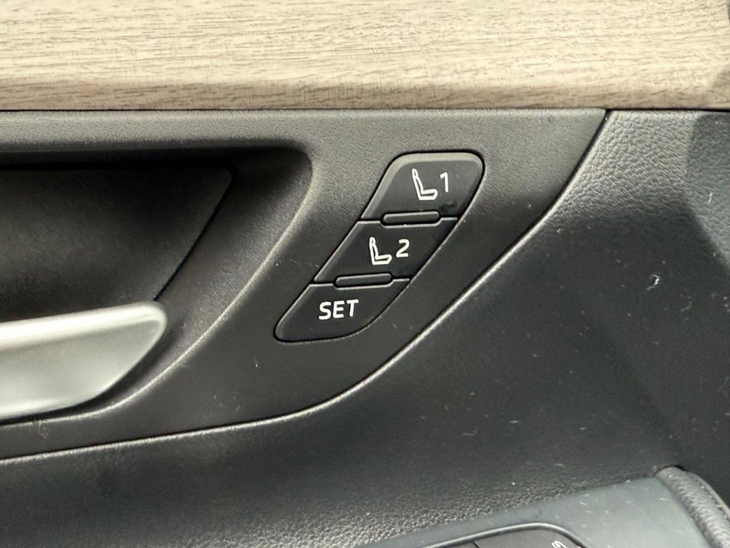 Certified 2025 Toyota Grand Highlander Limited image 19