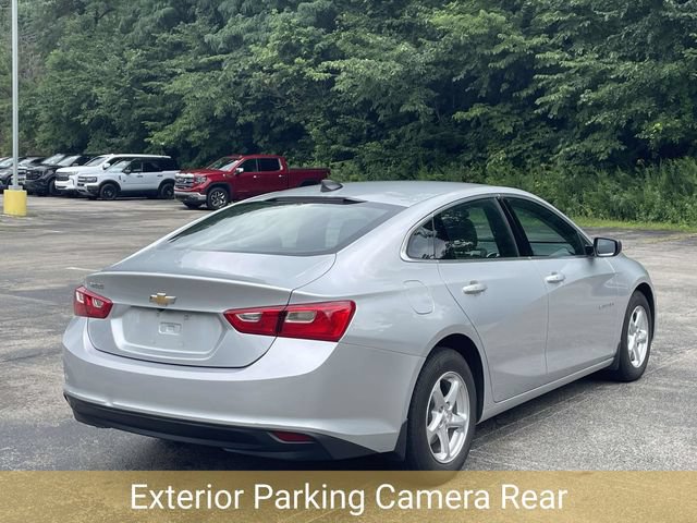 Used 2018 Chevrolet Malibu LS FWD image 3