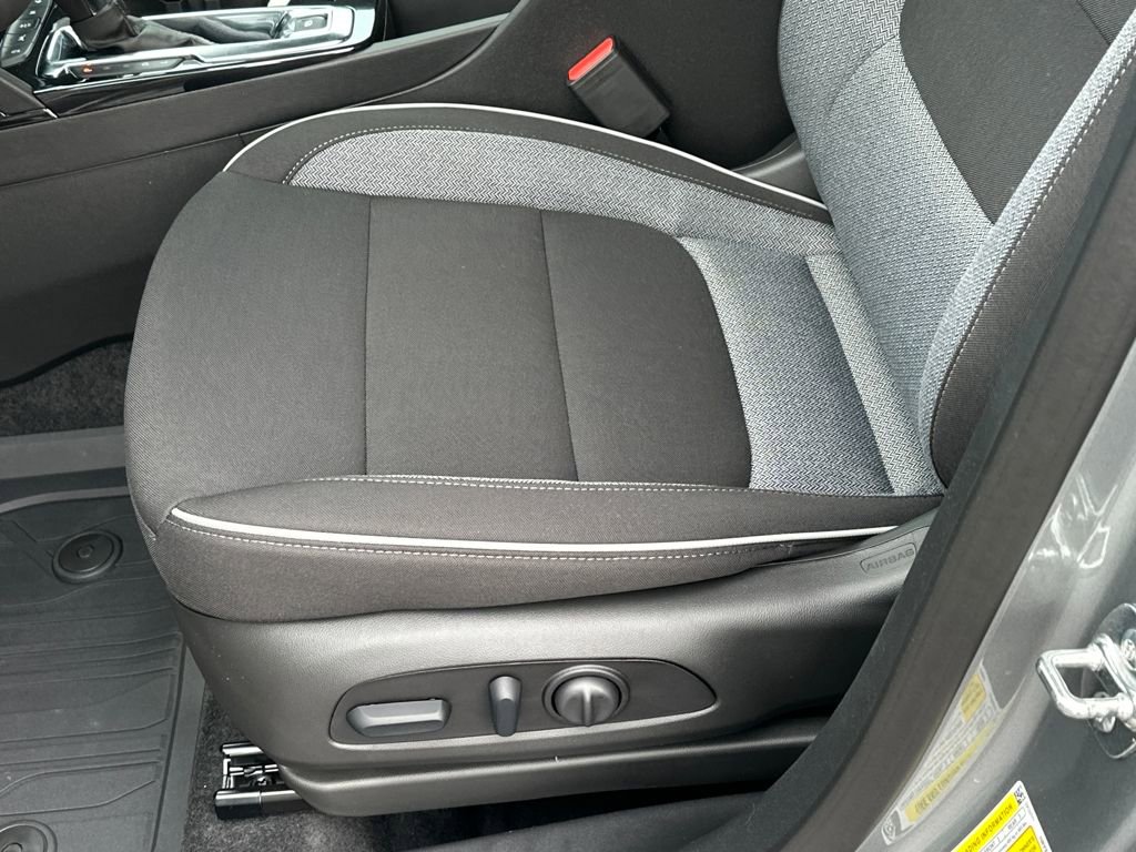 New 2026 Chevrolet TrailBlazer LT w/ Convenience Package image 11