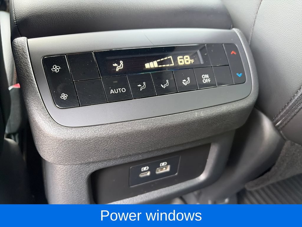 Used 2025 Nissan Pathfinder Rock Creek AWD/4WD image 12