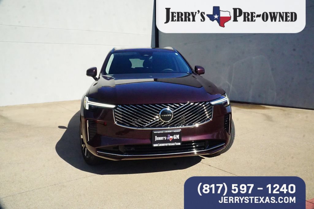Used 2025 Volvo XC90 B6 Core w/ Protection Package Premier AWD/4WD image 7