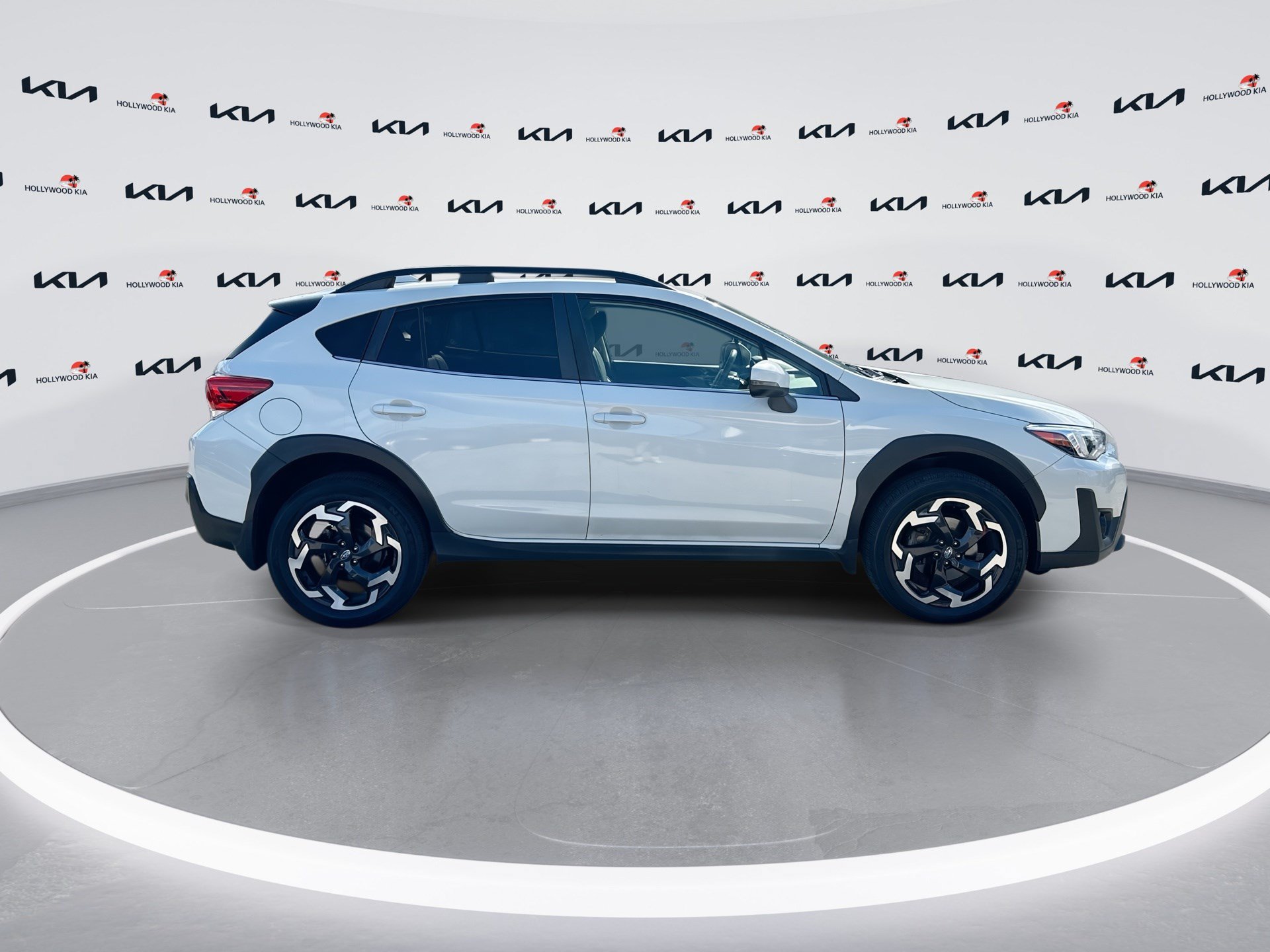 Used 2023 Subaru Crosstrek 2.5i Limited AWD/4WD image 9