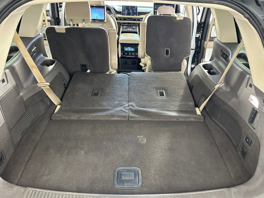 Used 2020 Lincoln Aviator Reserve w/ Equipment Group 202A AWD/4WD image 37
