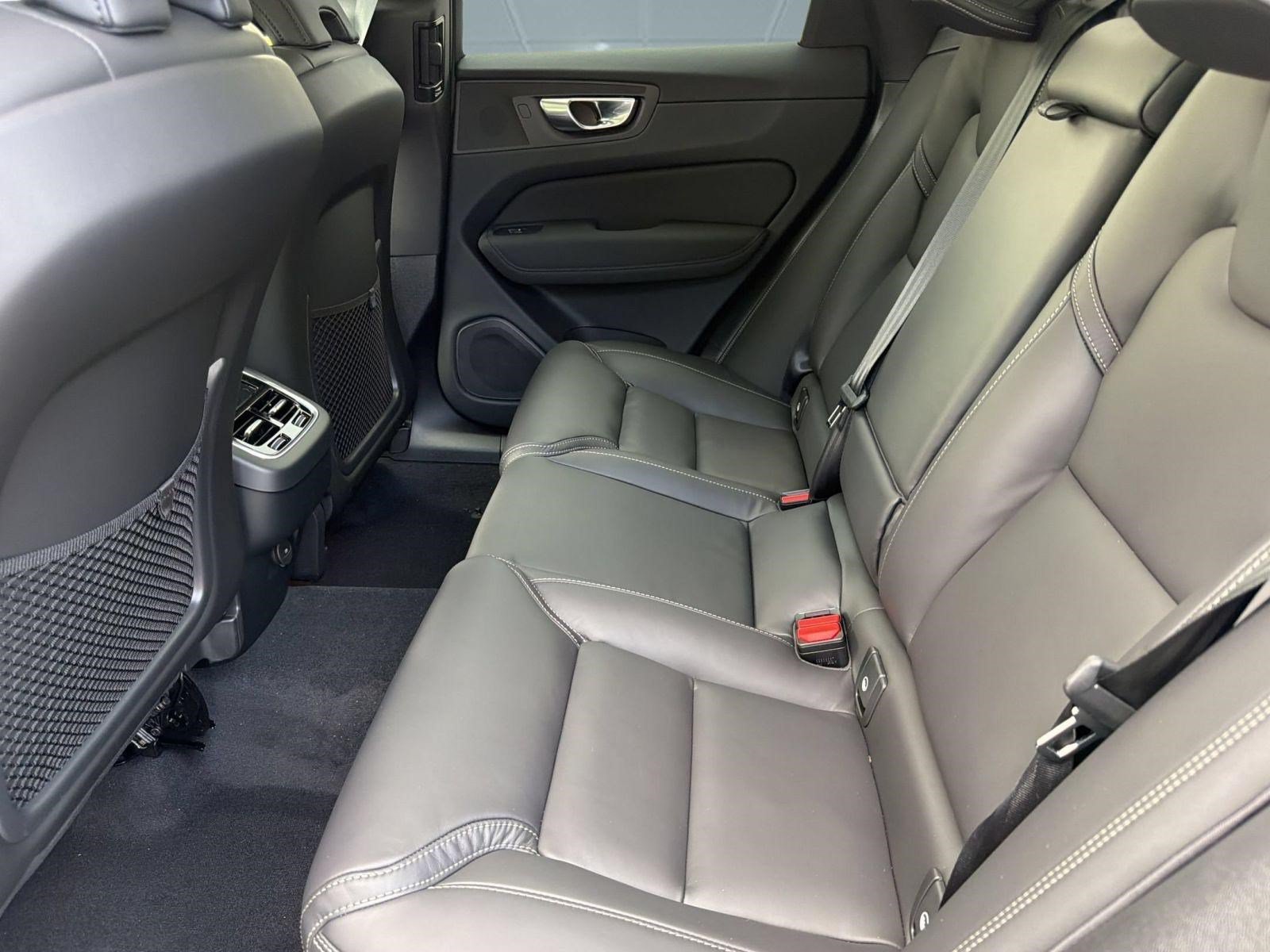 New 2026 Volvo XC60 B5 Ultra w/ Climate Package AWD/4WD image 22