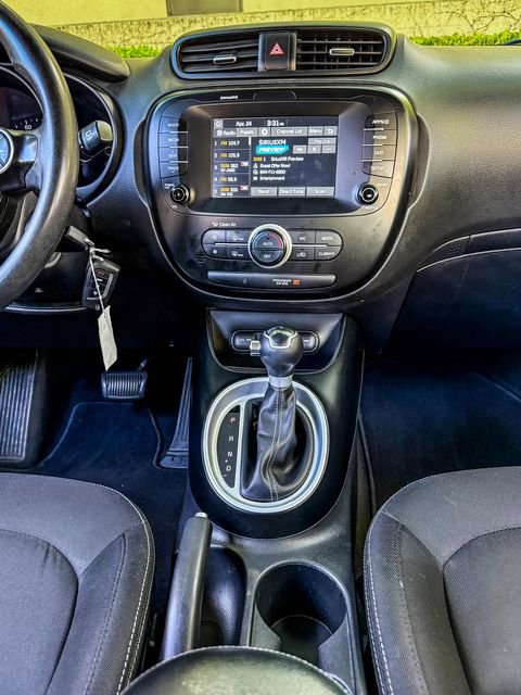 Used 2019 Kia Soul + FWD image 32