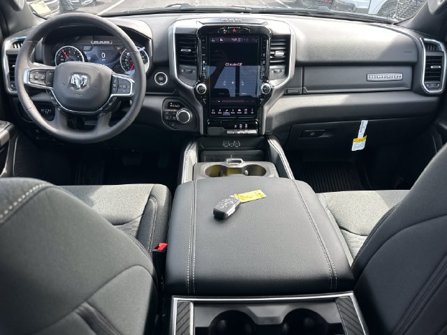 New 2027 RAM 1500 4x4 Crew Cab image 16