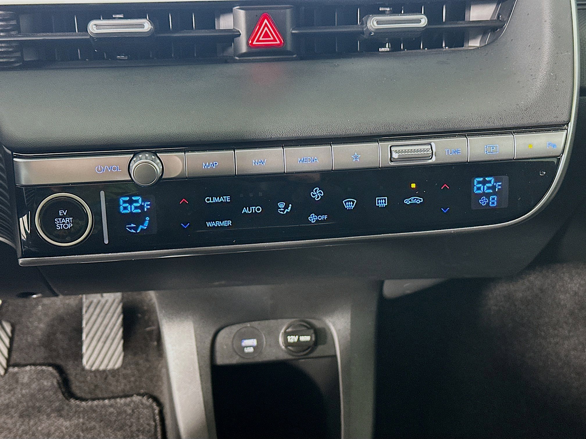 Used 2024 Hyundai Ioniq 5 SEL image 23