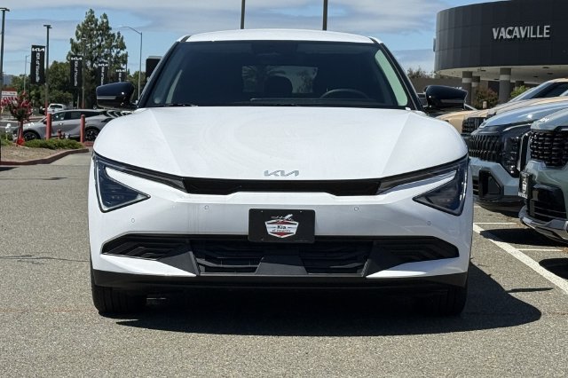 New 2026 Kia EV6 Light RWD image 9