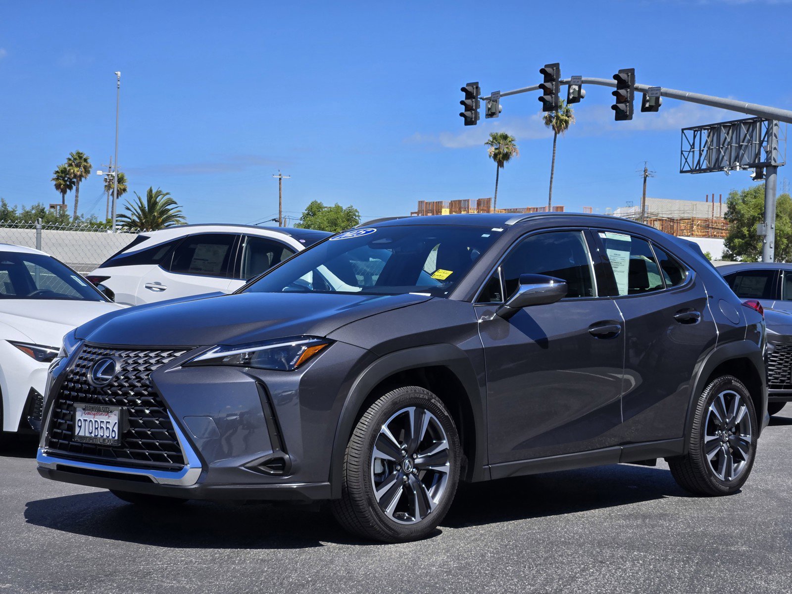 Certified 2025 Lexus UX 300h FWD image 8