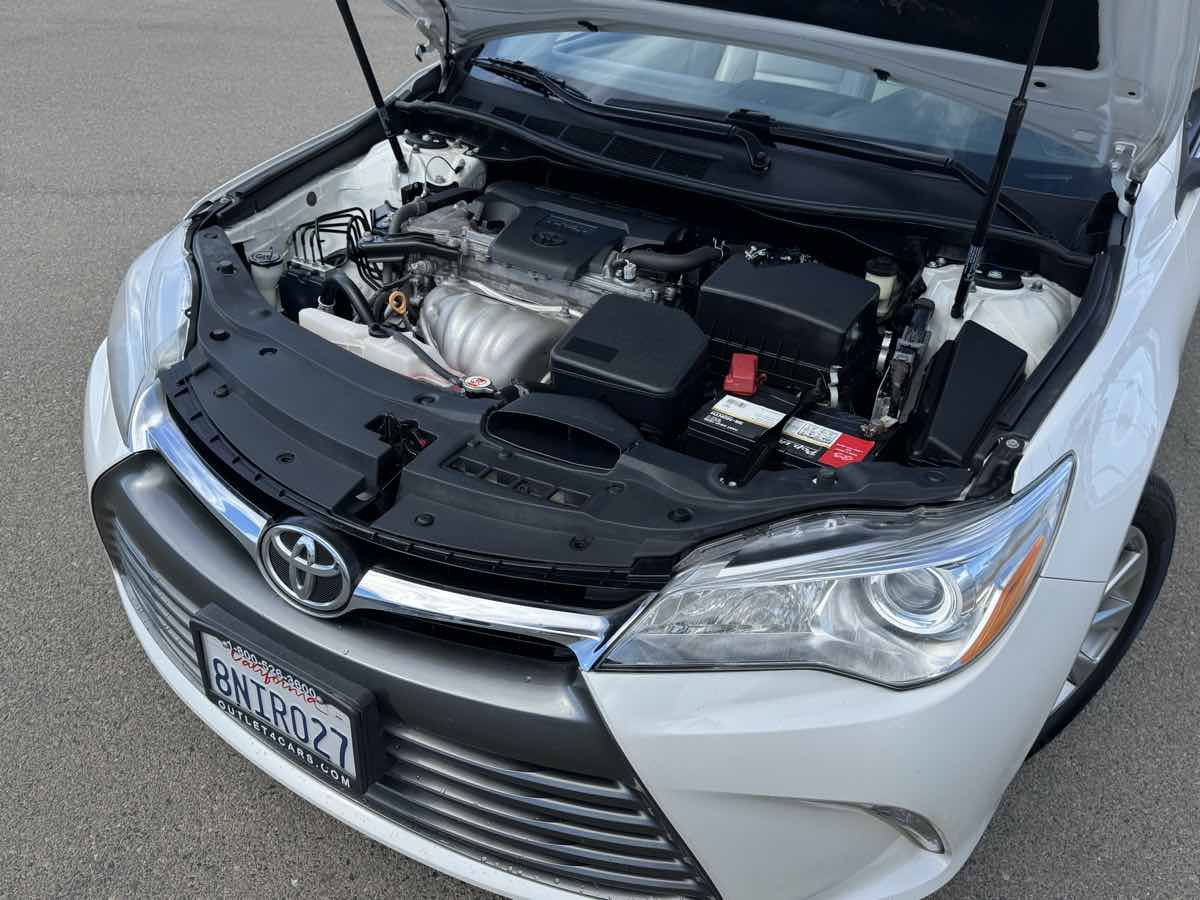 Used 2017 Toyota Camry XLE w/ Convenience Package FWD image 41