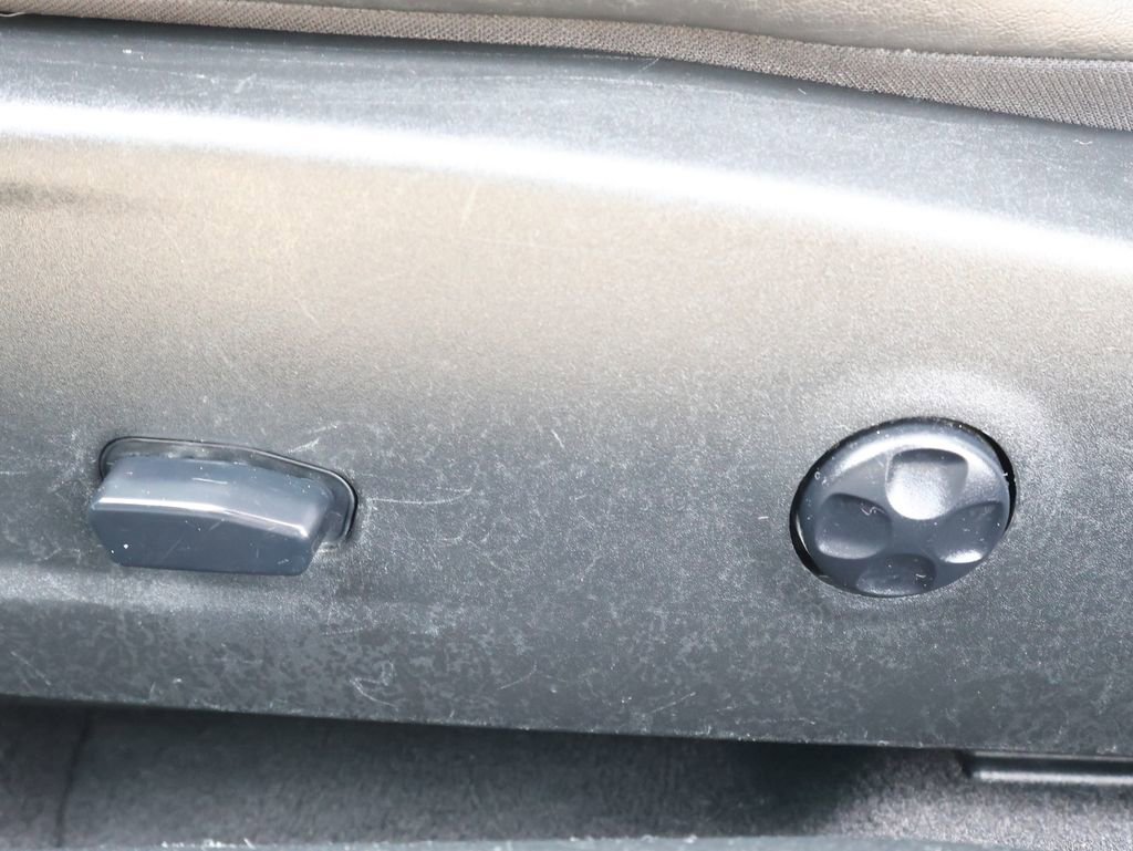 Used 2020 Dodge Challenger GT w/ Plus Package image 13