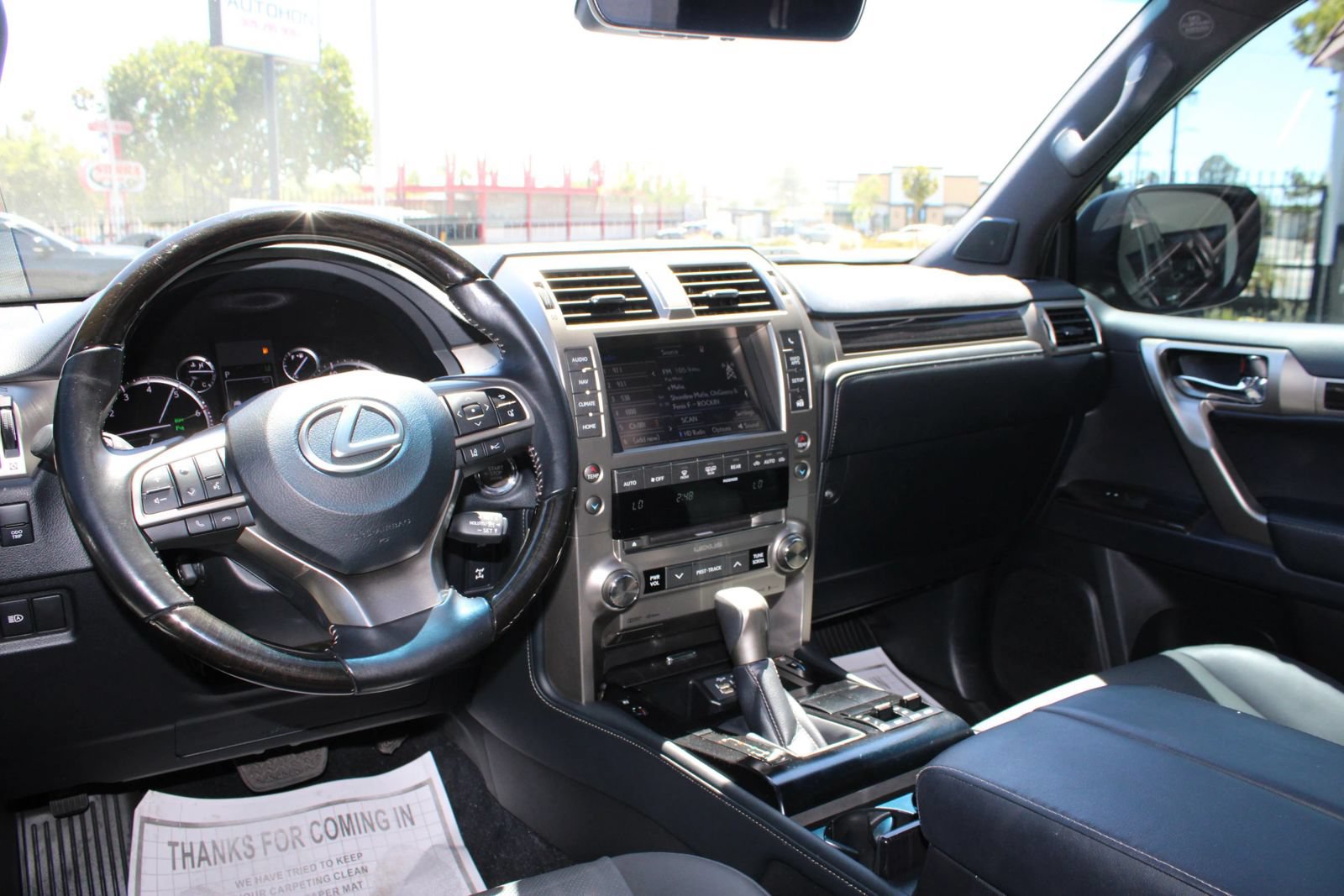 Used 2020 Lexus GX 460 Premium w/ Premium Package AWD/4WD image 19