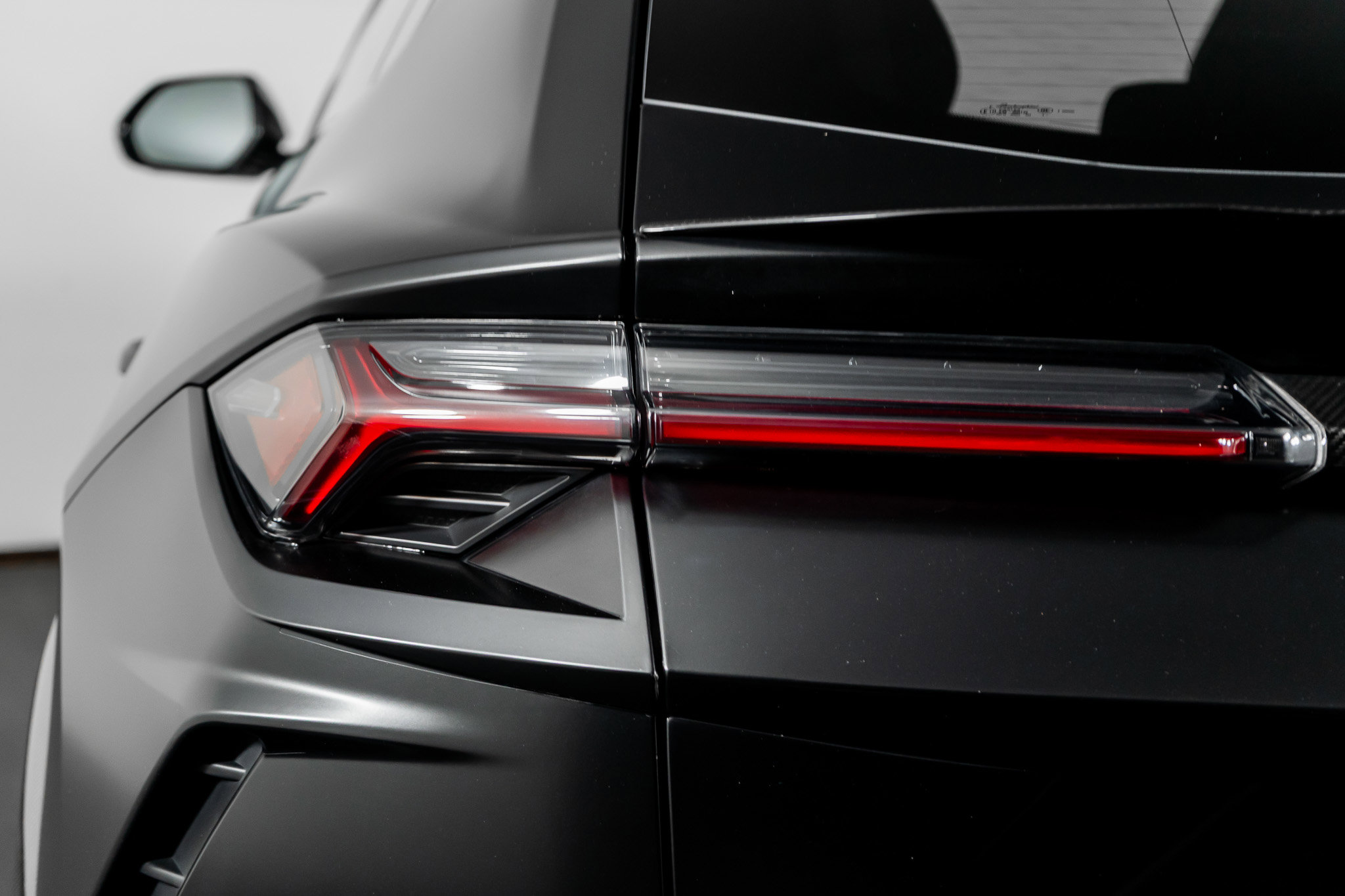 Used 2022 Lamborghini Urus image 12