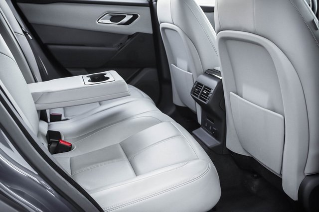 Used 2024 Land Rover Range Rover Velar Dynamic SE image 23