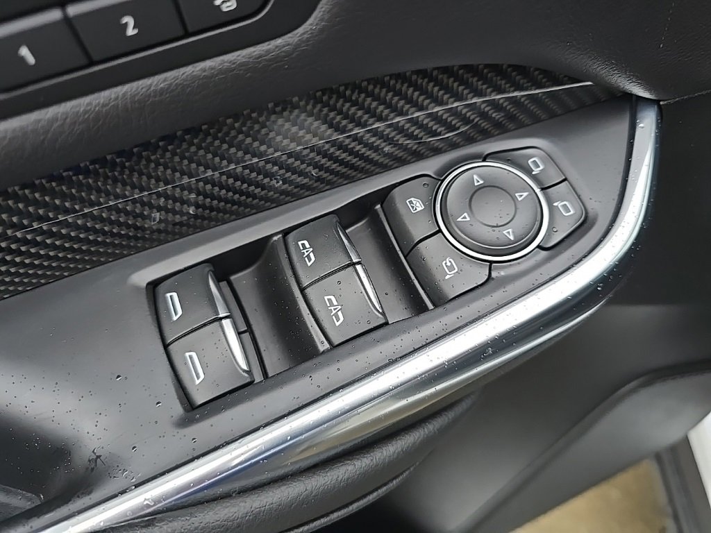 Used 2024 Cadillac XT4 Sport image 28