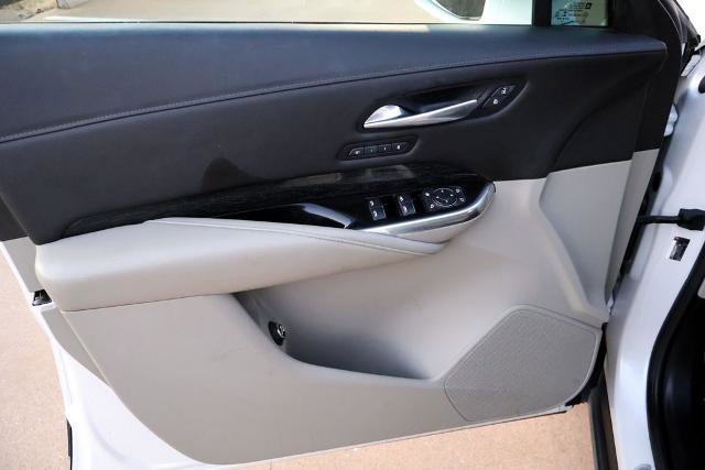 Used 2020 Cadillac XT4 Premium Luxury AWD/4WD image 19