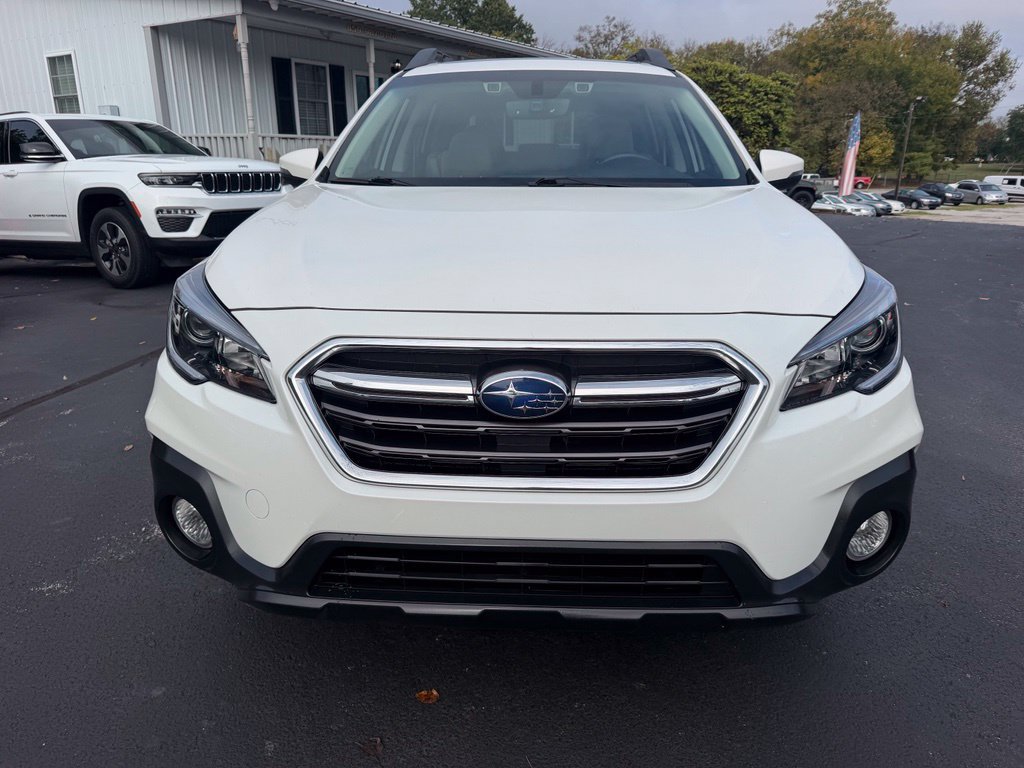 Used 2019 Subaru Outback 2.5i Premium AWD/4WD image 2