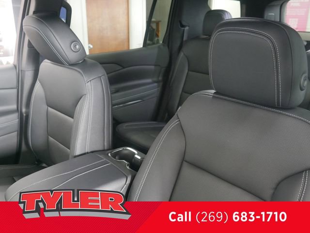 New 2026 Chevrolet Traverse LT w/ Driver Confidence Package image 32