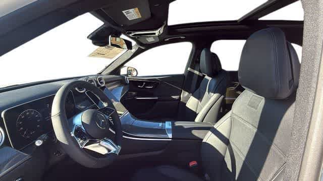 Used 2026 Mercedes-Benz GLC 300 4MATIC image 4