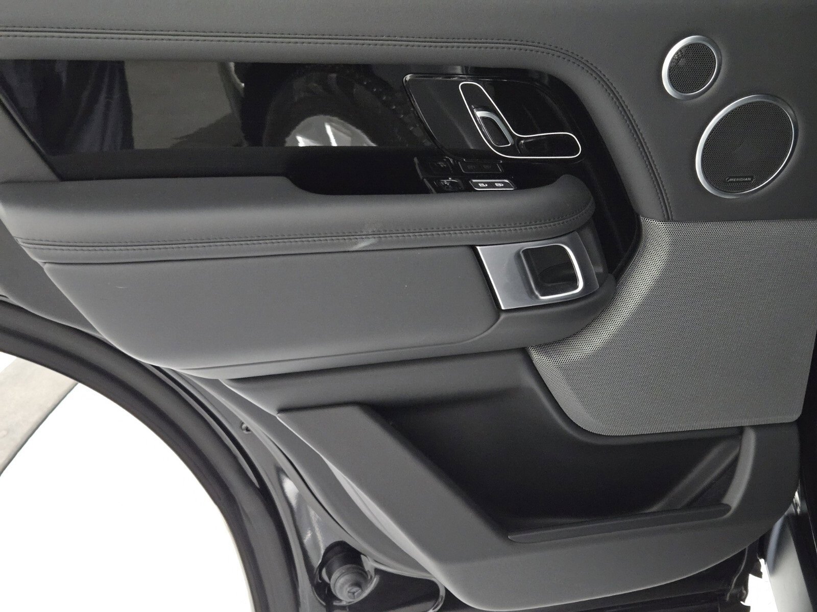 Used 2021 Land Rover Range Rover Westminster Edition image 22