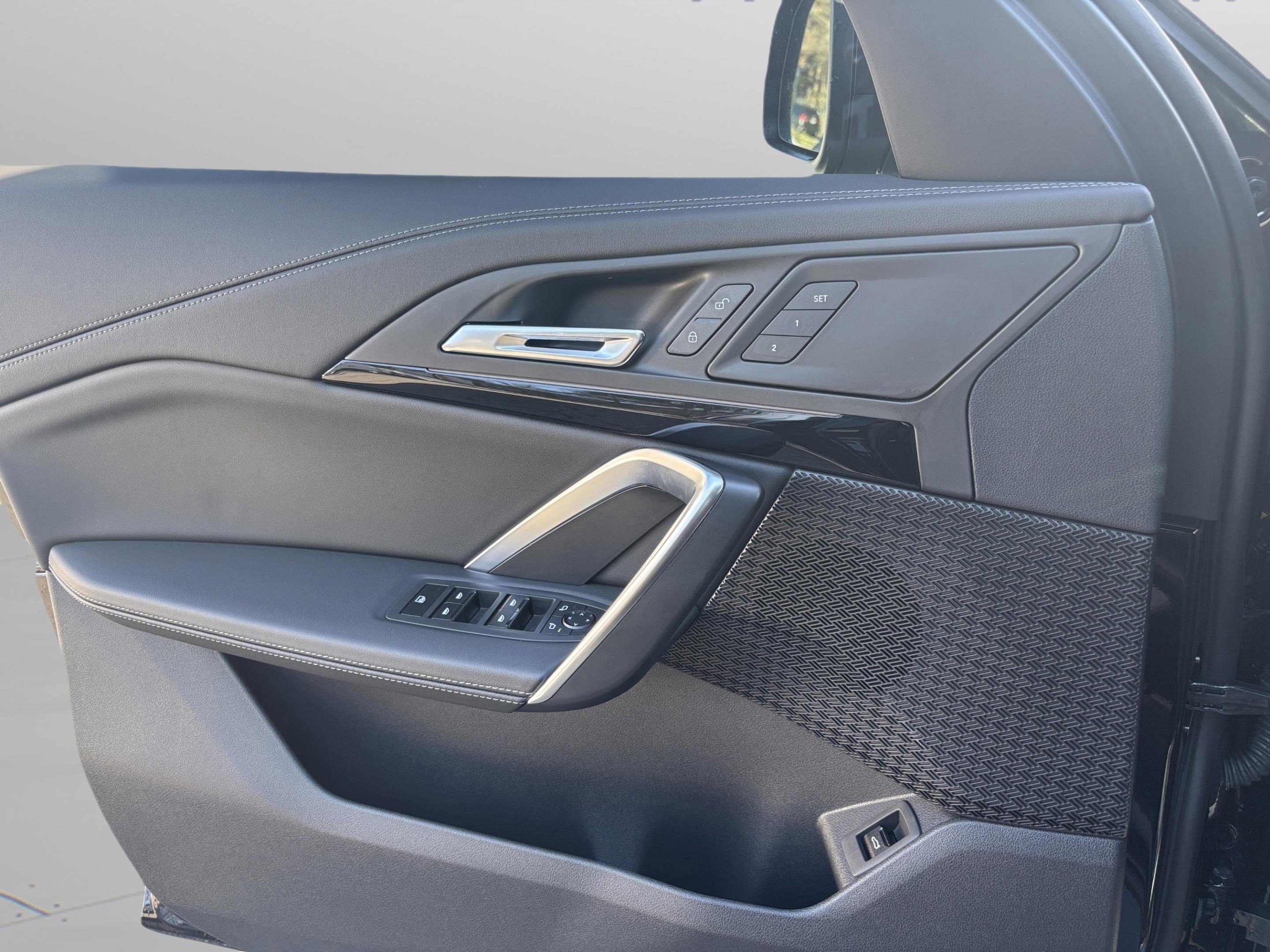 Used 2026 BMW X1 xDrive28i w/ Convenience Package image 30