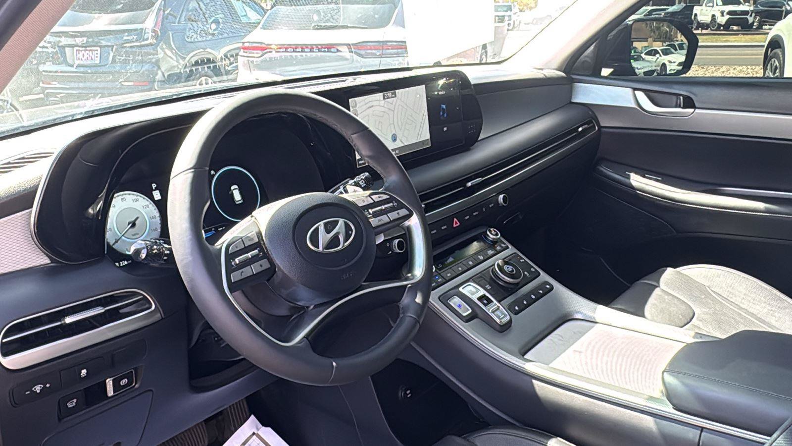 Used 2024 Hyundai Palisade SEL FWD image 20