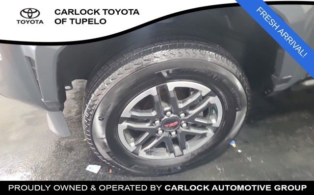 Used 2025 Toyota Tacoma TRD Sport image 13