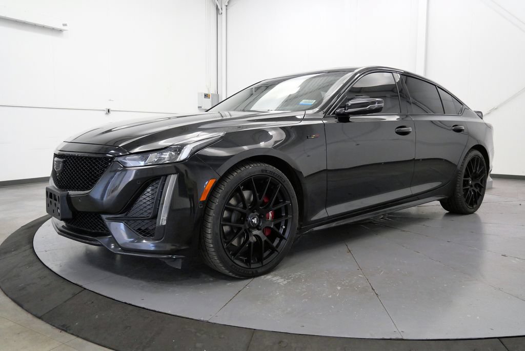 Used 2023 Cadillac CT5 V w/ Platinum Package AWD/4WD image 3