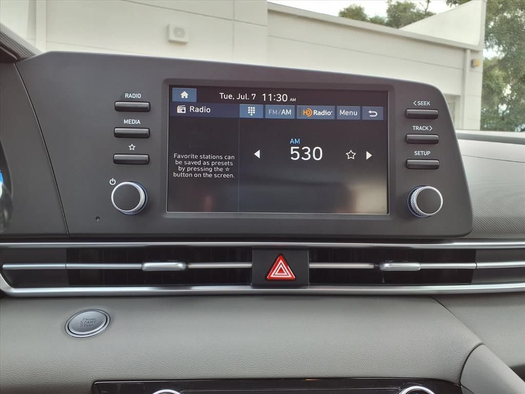 Used 2026 Hyundai Elantra Sport FWD image 23